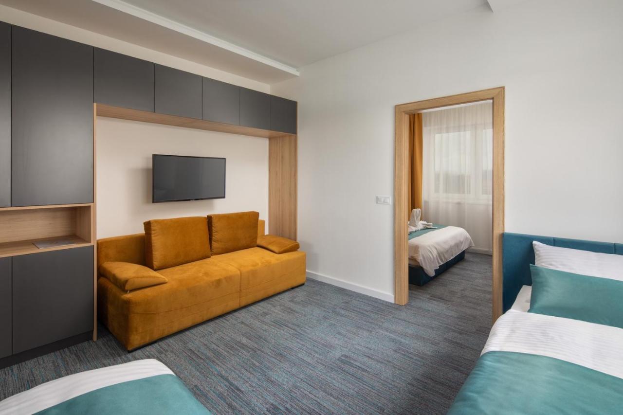 Sziget Hotel Nyíregyháza Екстериор снимка