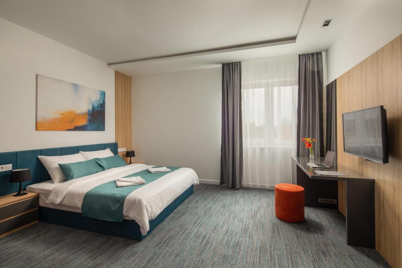 Sziget Hotel Nyíregyháza Екстериор снимка